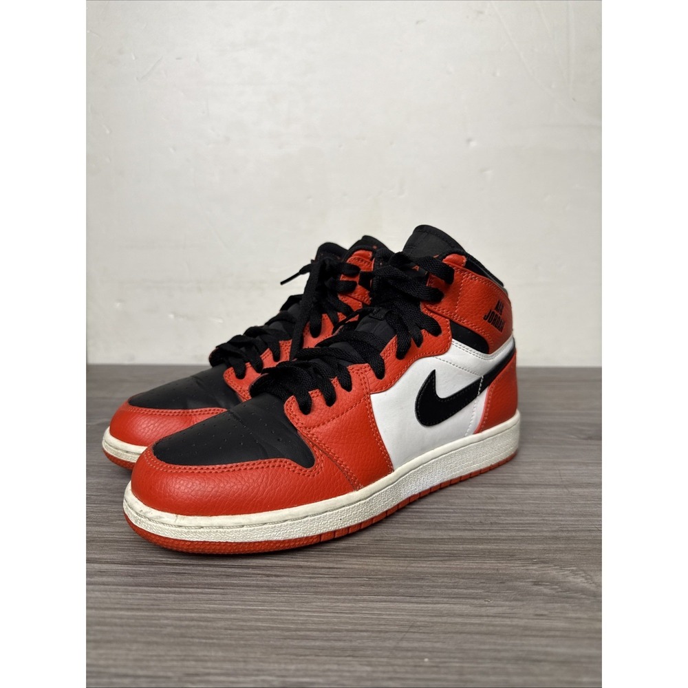 Nike Air Jordan 1 Retro High GS 'Rare Air' 2016 705300-800 Youth Size 6Y